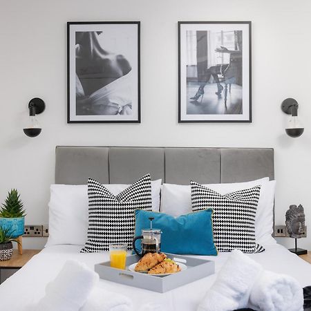 Boujis Central Plymouth Apartment - Sleeps 4 - Habita Property Zewnętrze zdjęcie