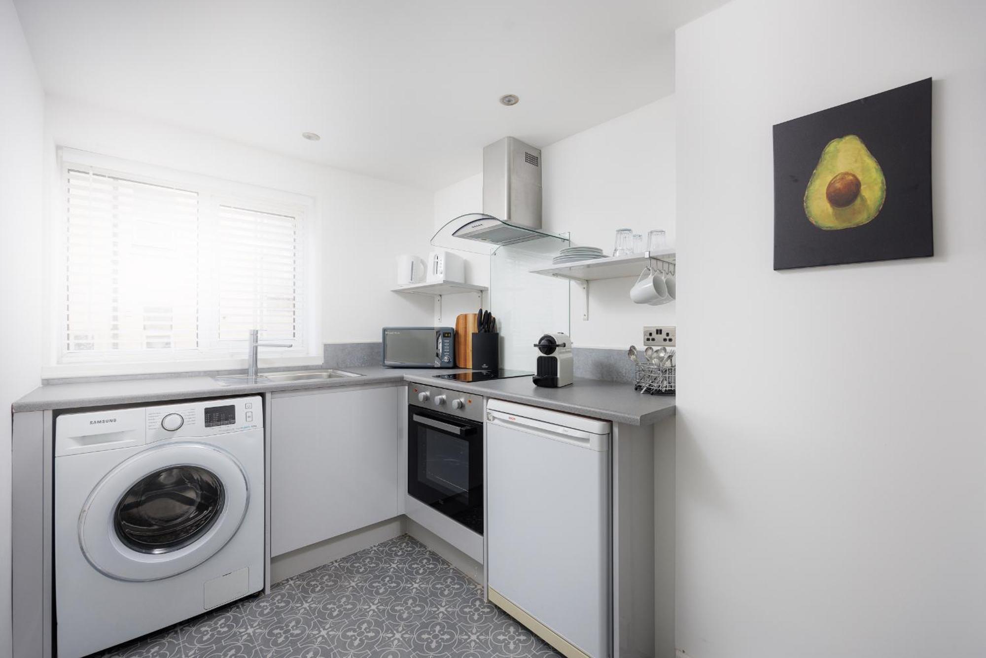 Boujis Central Plymouth Apartment - Sleeps 4 - Habita Property Zewnętrze zdjęcie