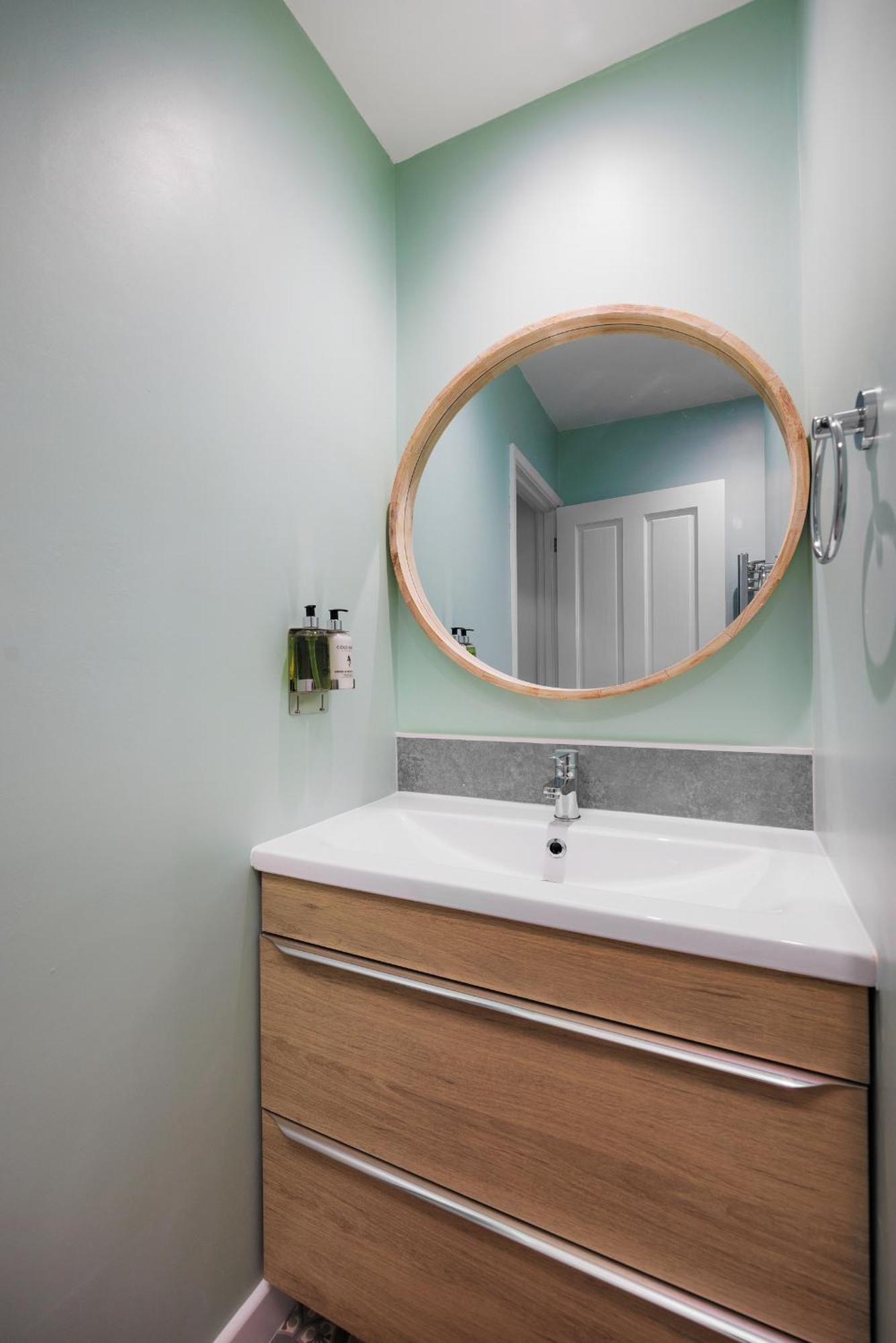 Boujis Central Plymouth Apartment - Sleeps 4 - Habita Property Zewnętrze zdjęcie